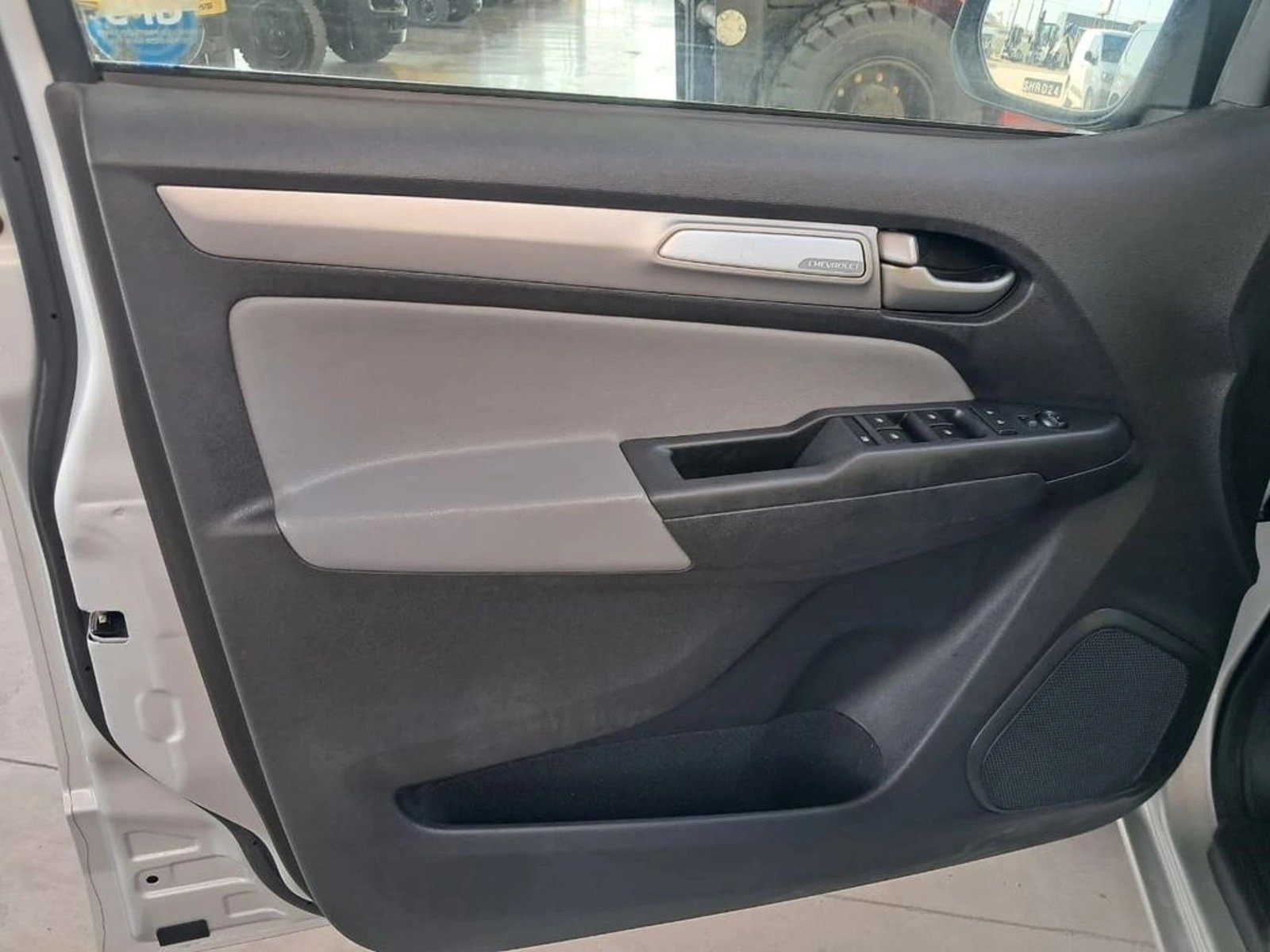 Chevrolet COLORADO 2.8 CTDI 4X4 LT AT 4P 2022 - Imagen 16 de 20