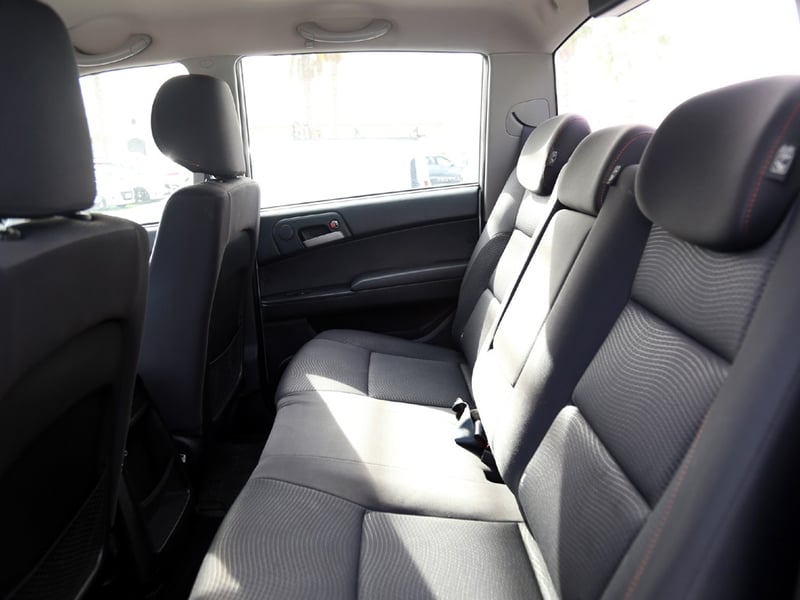 SsangYong ACTYON SPORTS 2.2 4X2 MT 2020 - Imagen 14 de 20
