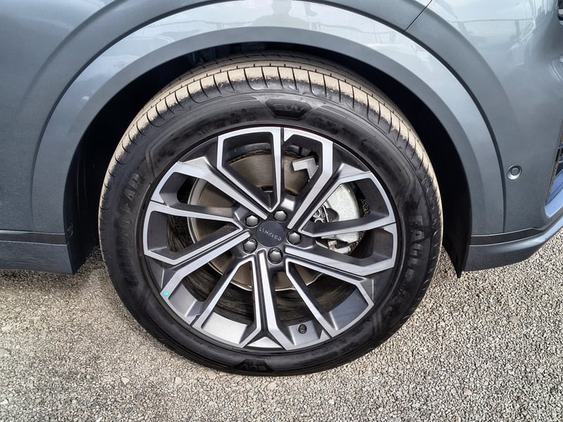 Lynk & Co 09 09 HALO Hibrido 4X4 T/A 2027 - Imagen 8 de 20