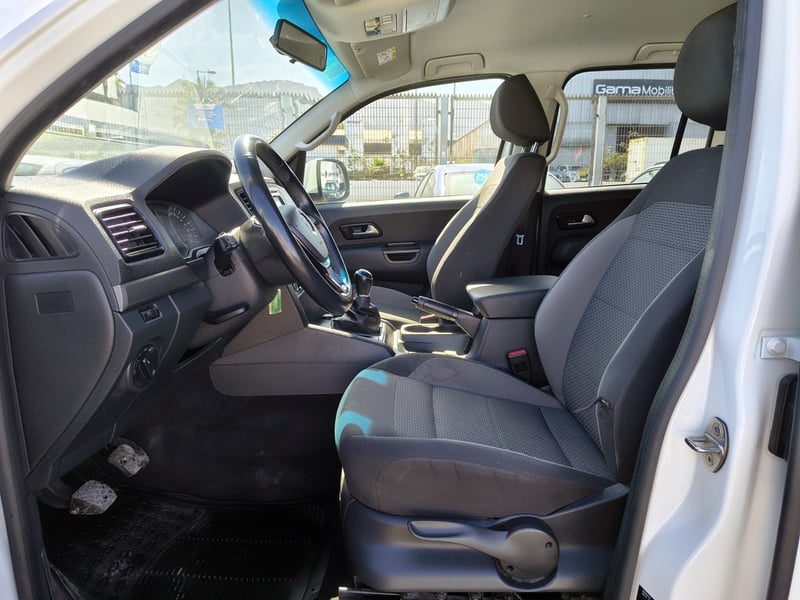 Volkswagen AMAROK 2.0 Diesel 4x2 T/M 2023 - Imagen 11 de 20