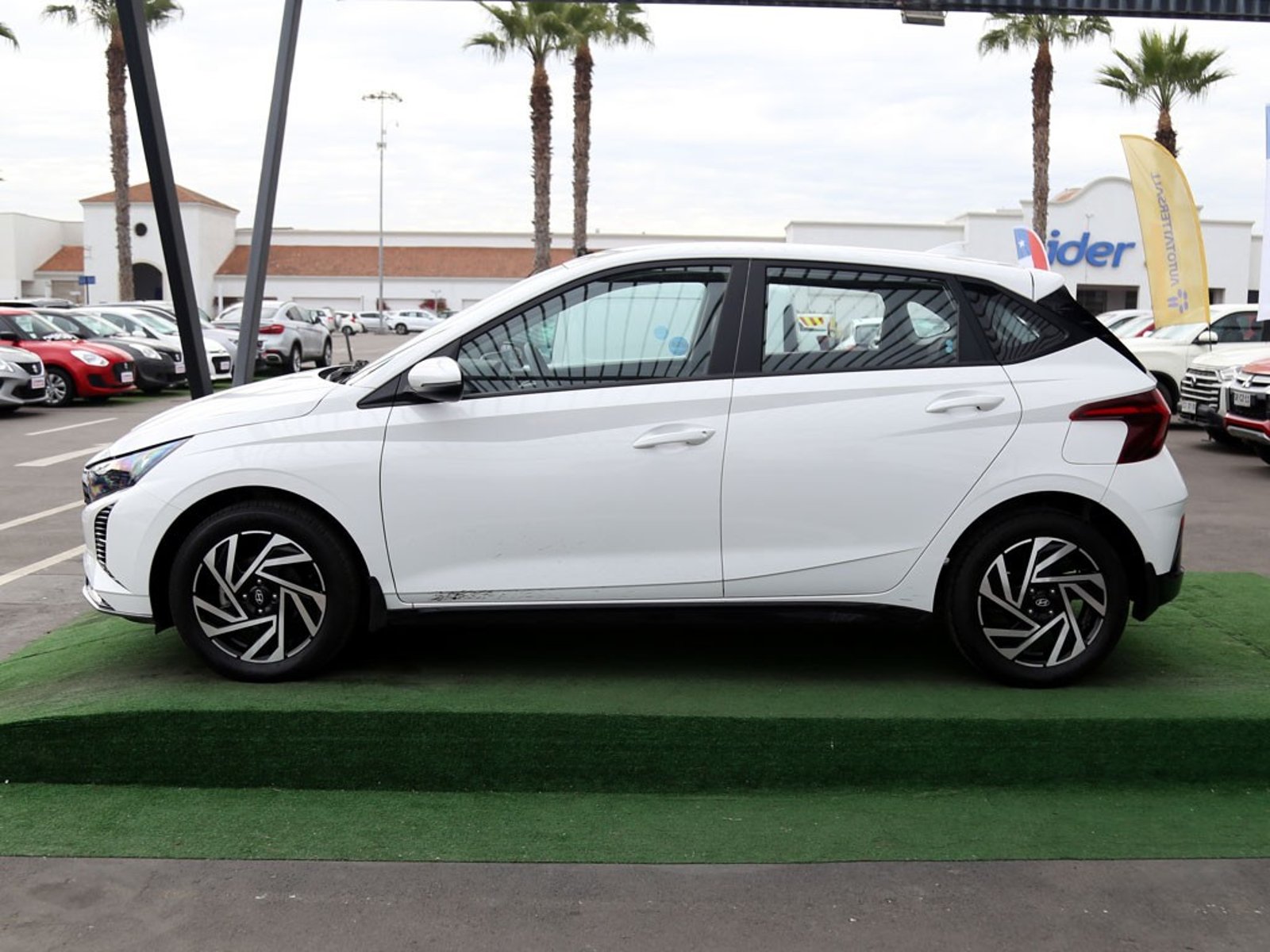 Hyundai I20 1.4 PLUS MT 2025 - Foto 5 de 20