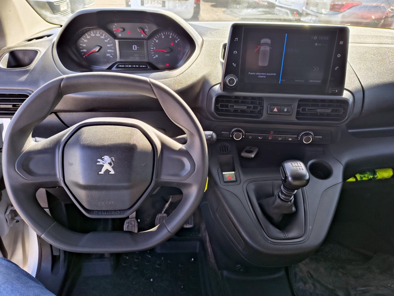 Peugeot PARTNER PARTNER L1 1.5 Diesel 4X2 T/M 2024 - Imagen 14 de 15