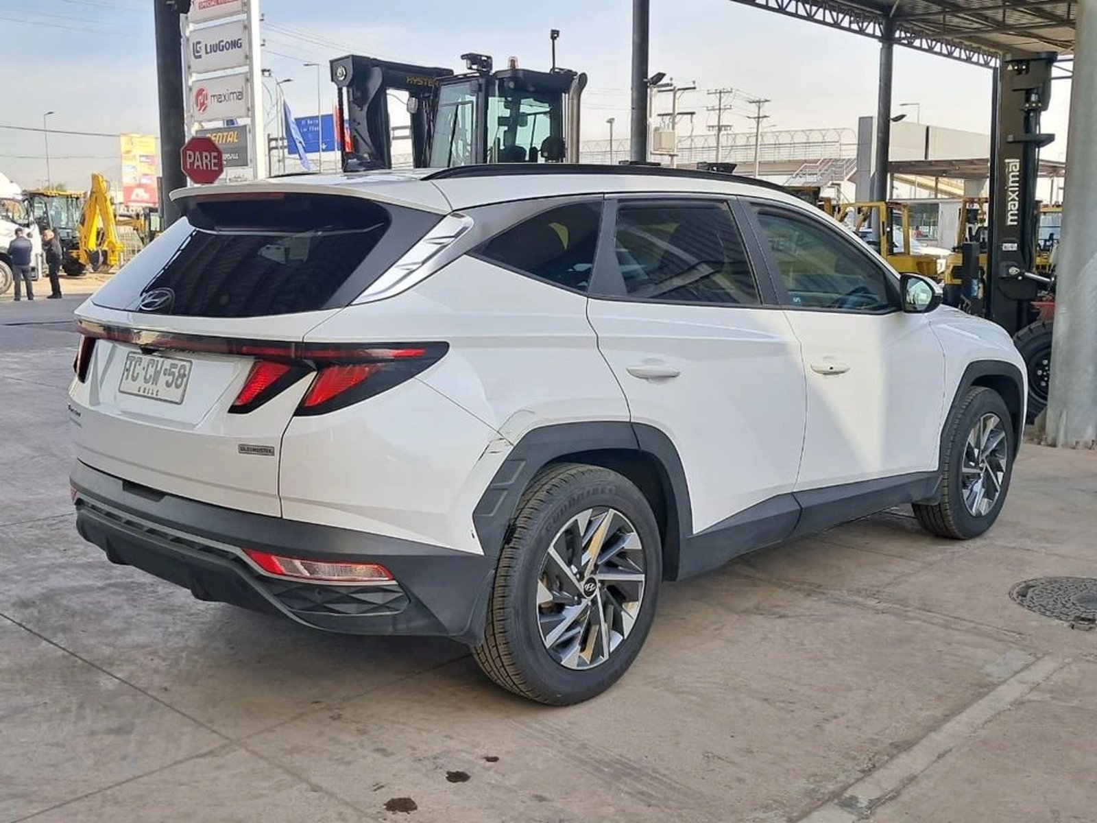 HYUNDAI TUCSON 2.0 NX4 PLUS 4X2 AT 2024 - Imagen 6 de 20