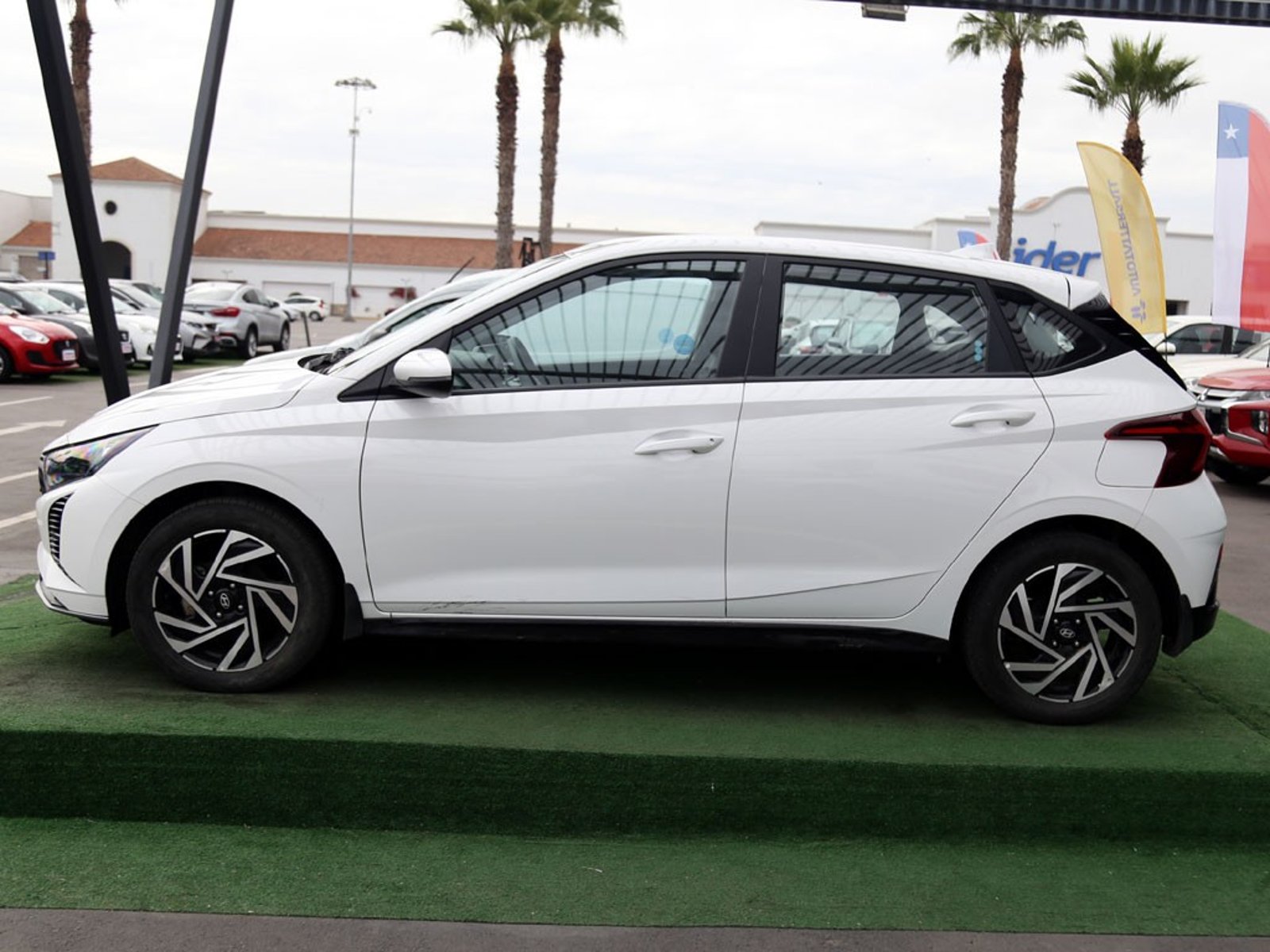 Hyundai I20 1.4 PLUS MT 2025 - Foto 5 de 20