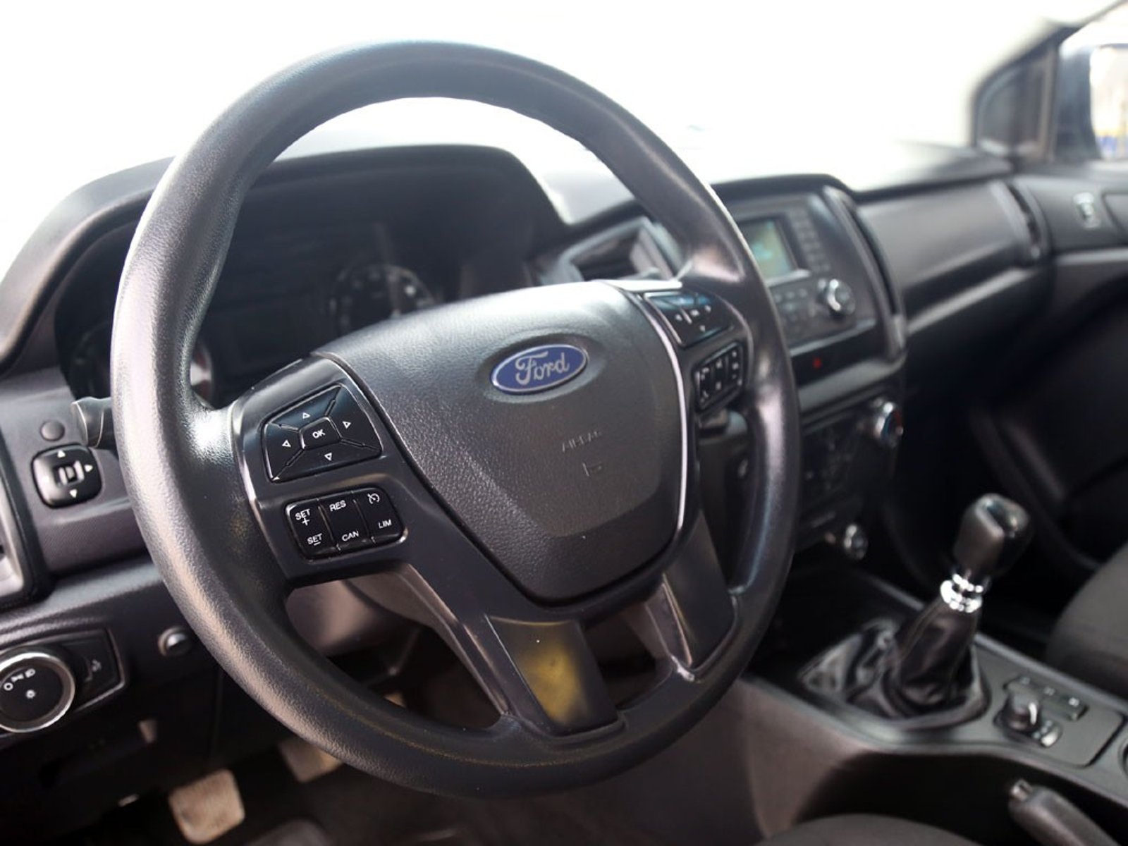 Ford RANGER XL  4X4 2.2 MT 2023 - Imagen 13 de 20