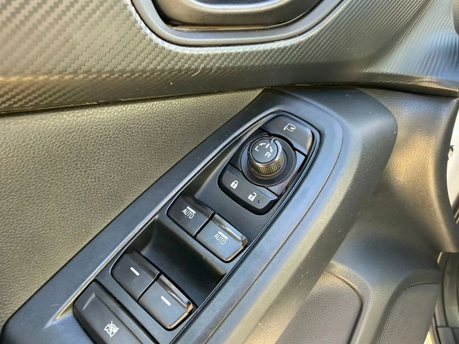 SUBARU CROSSTREK 2.0 AWD CVT AT 5P 2025 - Imagen 13 de 18