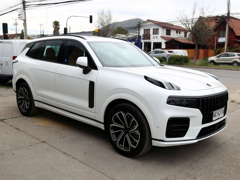 Lynk & Co 09 HALO 2.0 T 2027 - Imagen 3 de 20