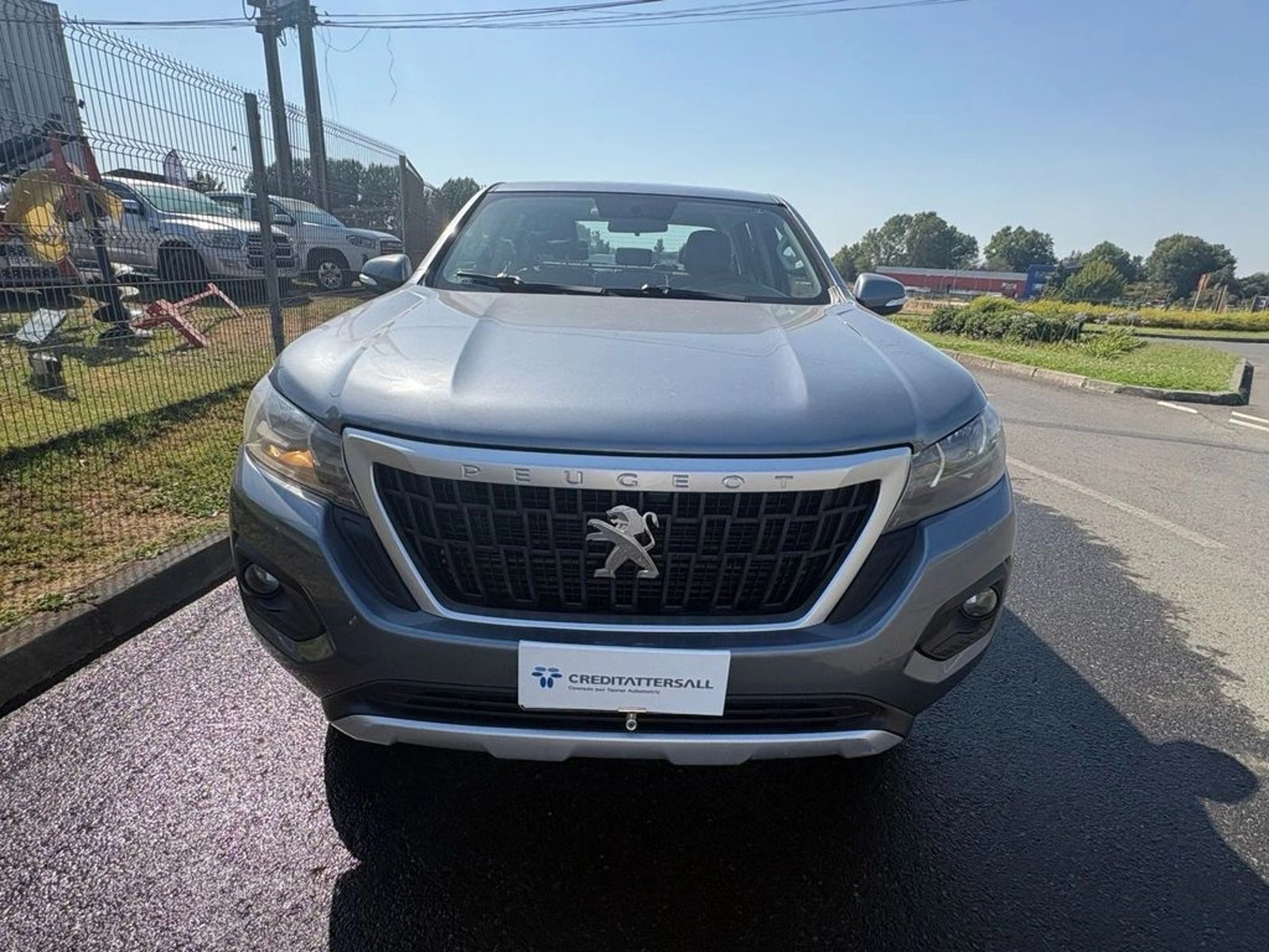 Peugeot LANDTREK 4X2 1.9 MT 2023 - Foto 3 de 11