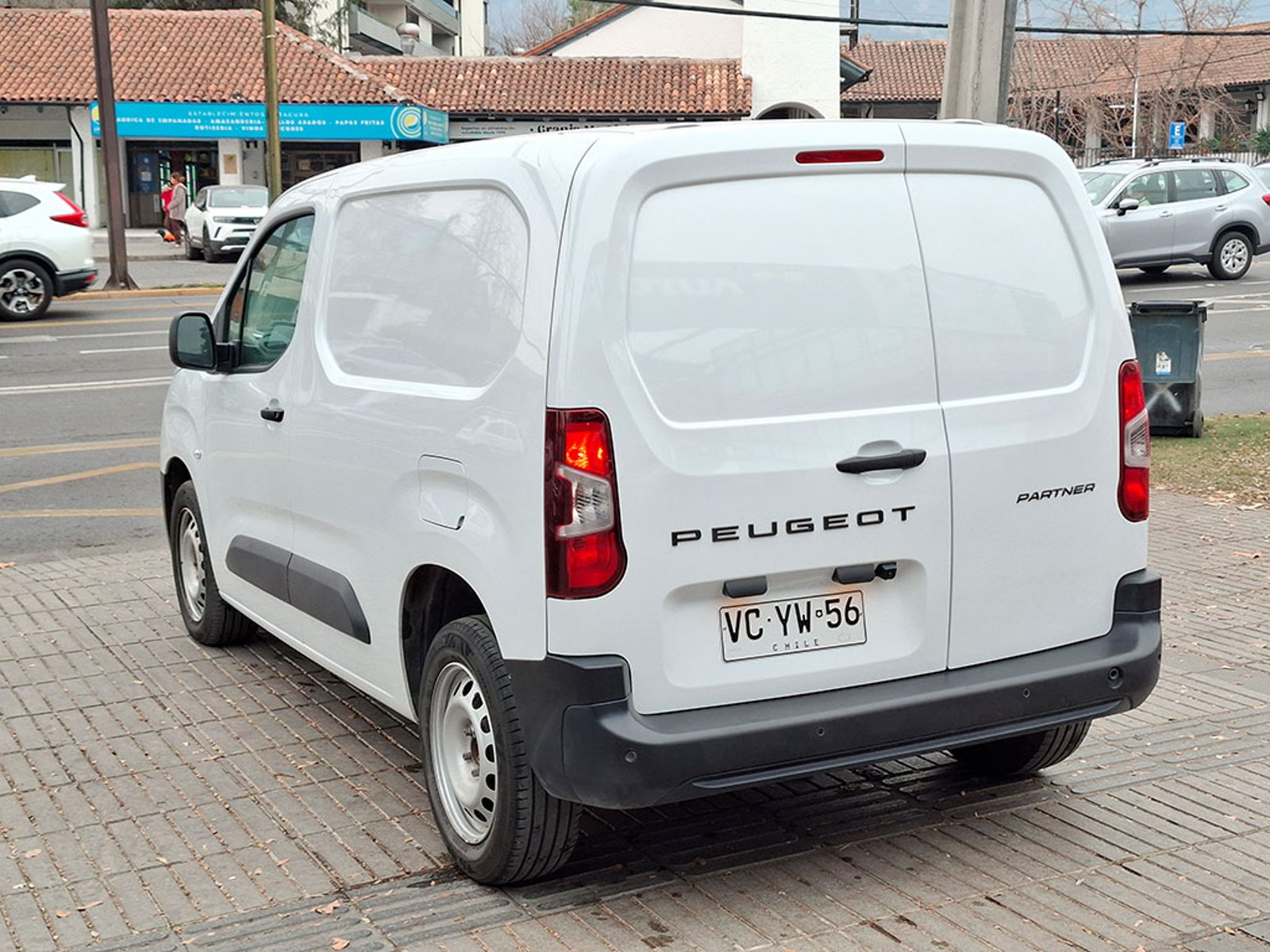 Peugeot PARTNER PARTNER L1 1.5 Diesel 4X2 T/M 2025 - Foto 4 de 20