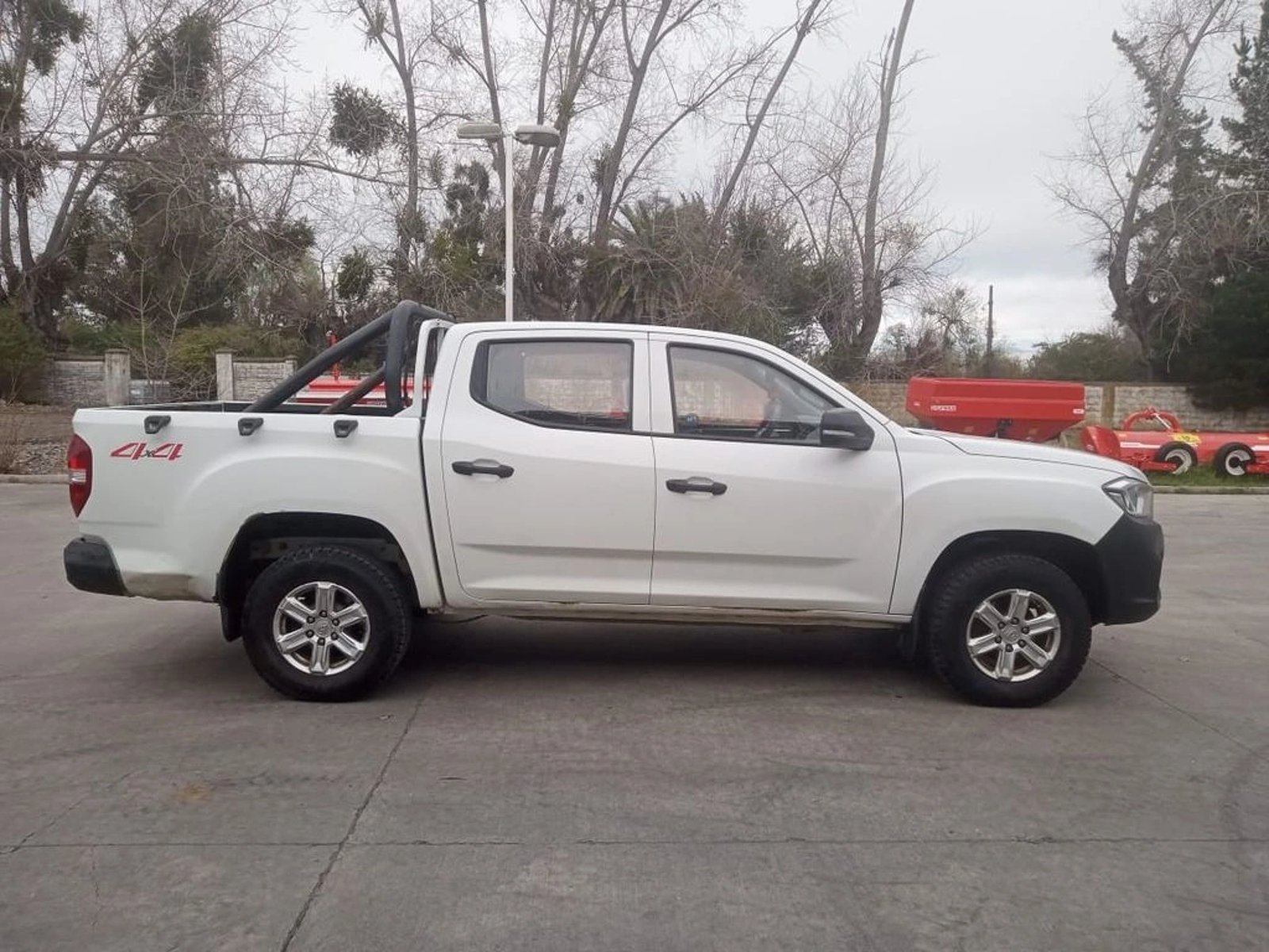 MAXUS T60 2.8 DC DX 6MT 2023 - Imagen 3 de 14