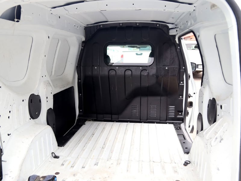 Renault EXPRESS MT 1.5 D 2022 - Imagen 11 de 20
