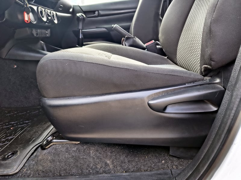 Toyota HILUX 2.4 Diesel 4x2 T/M 2021 - Imagen 6 de 18