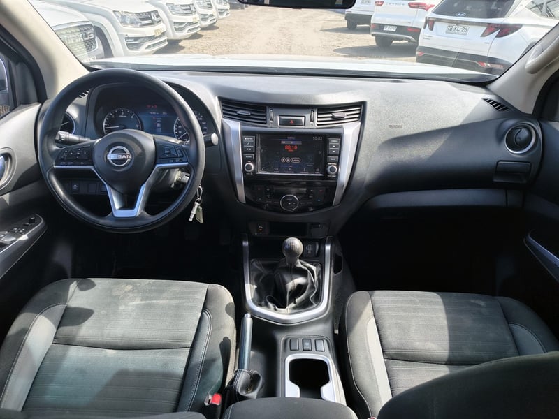 Nissan NAVARA 2.3 Diesel 4x2 T/M 2024 - Imagen 16 de 20