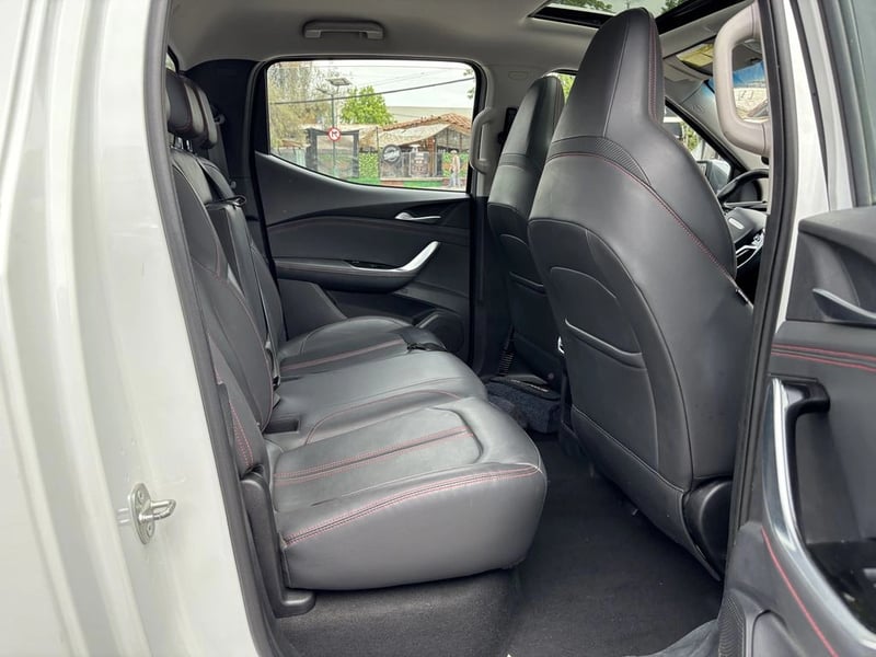 Maxus T90 4WD 2.0 AUT 2024 - Imagen 9 de 20