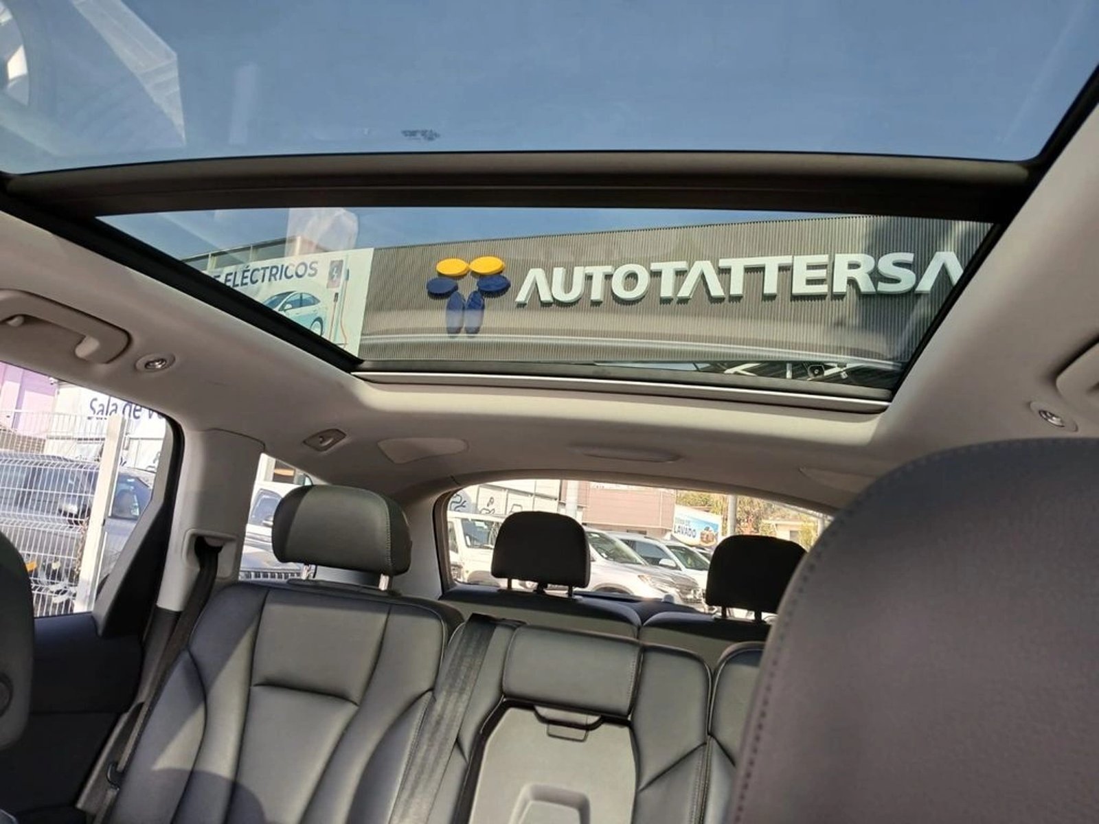 Audi Q7 Q7 55 TFSI Sport 2023 - Imagen 18 de 20