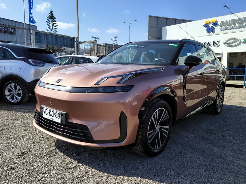 Lynk & Co 08 1.5 Hibrido 4x2 T/A HALO 2027