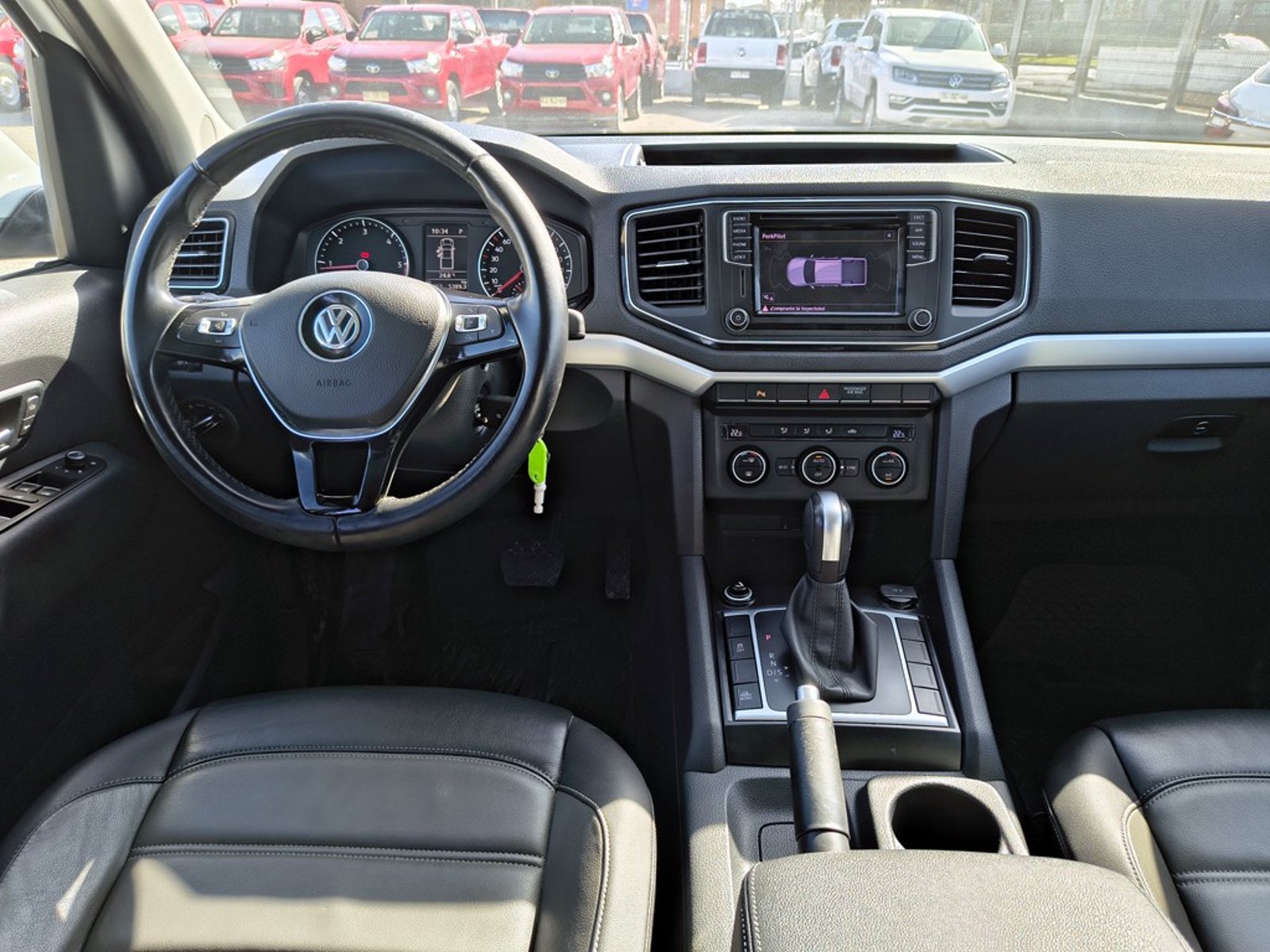 Volkswagen AMAROK 2.0 COMFORTLINE 4MOTION 2023 - Imagen 12 de 20