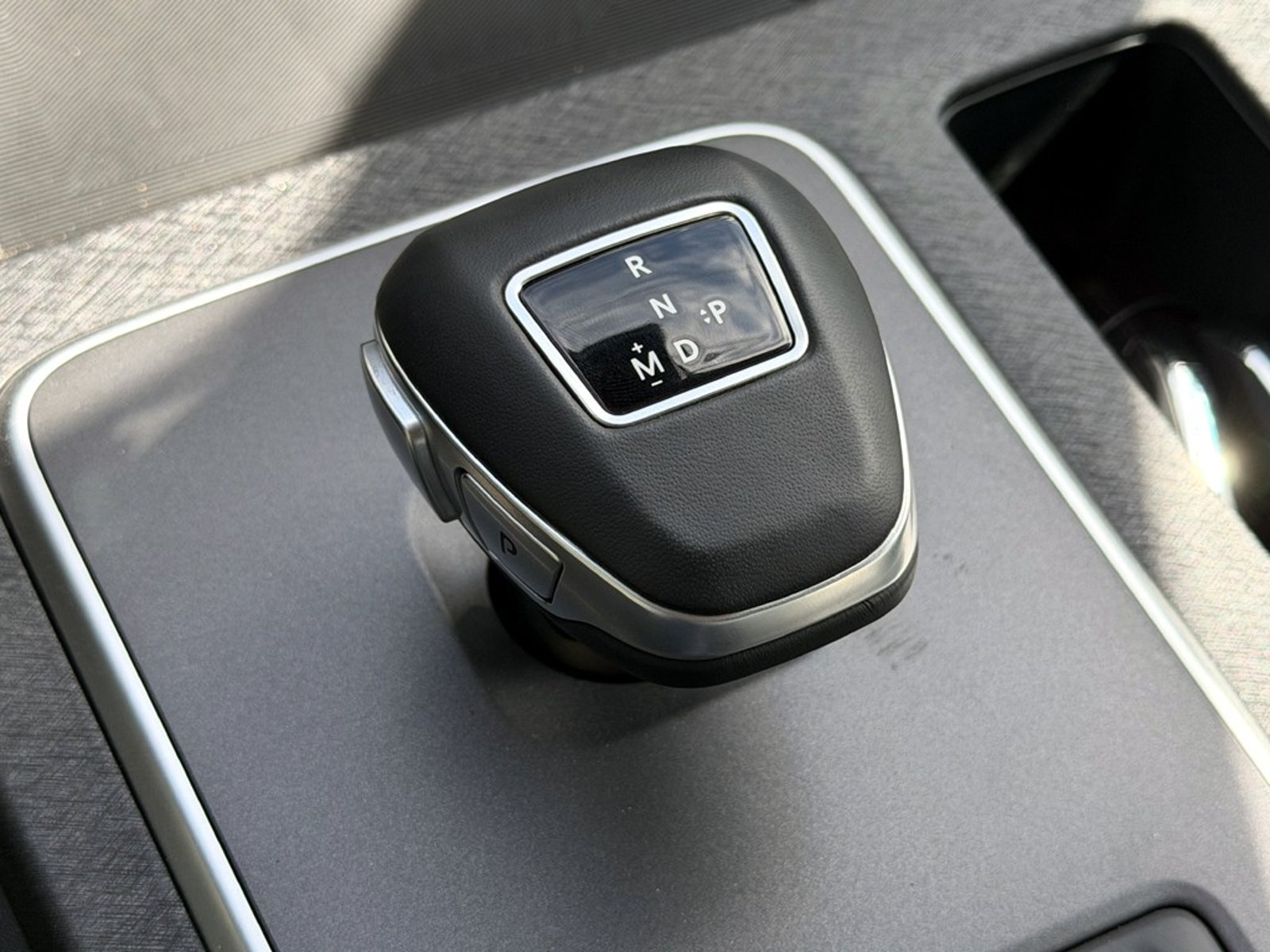 ZX AUTO GRAND LION GRAND LION CABINA DOBLE LUX XL DIESE L4X4 AT 2.3 2026 - Imagen 15 de 20