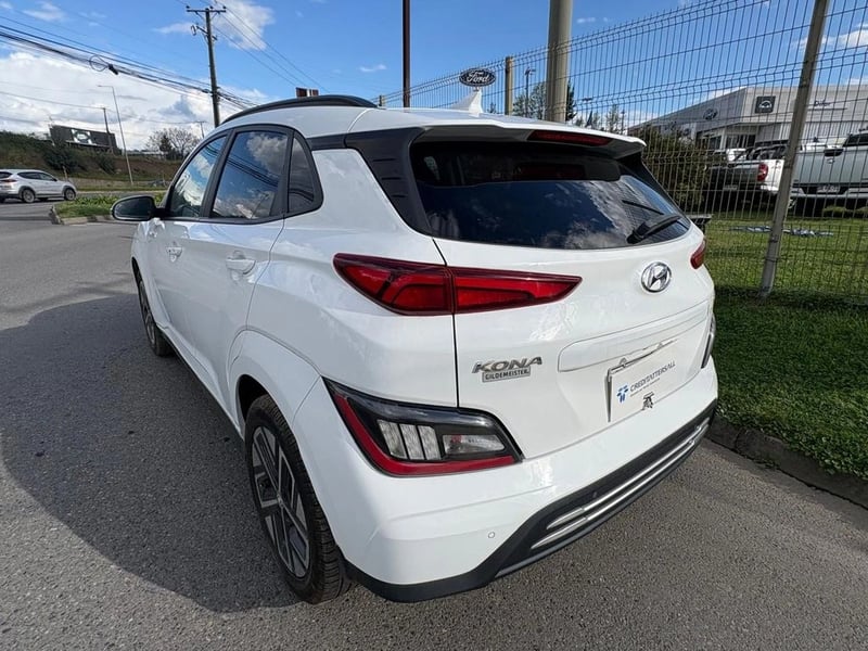 Hyundai KONA ELÉCTRICO OS AUT. 2023 - Imagen 6 de 12