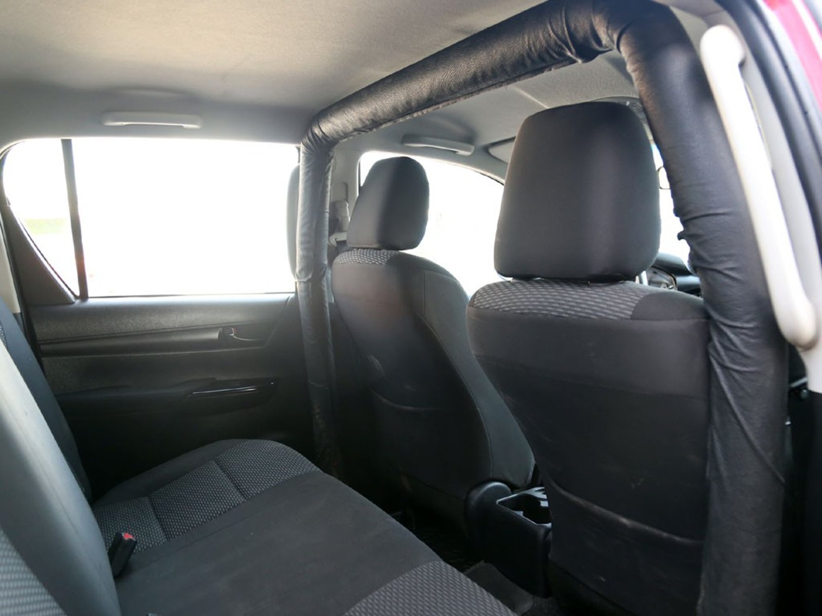 Toyota HILUX DX 4X4 2.4 2023 - Imagen 20 de 20