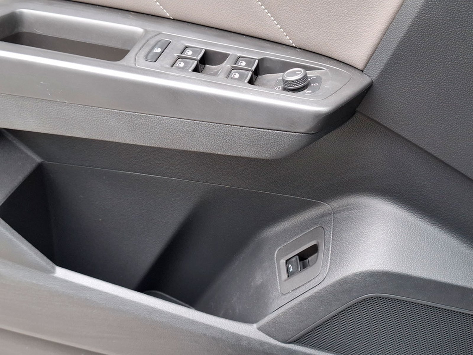 Volkswagen ATLAS 3.6 LIMITED 4X4 7 Pasajeros 2024 - Imagen 19 de 20