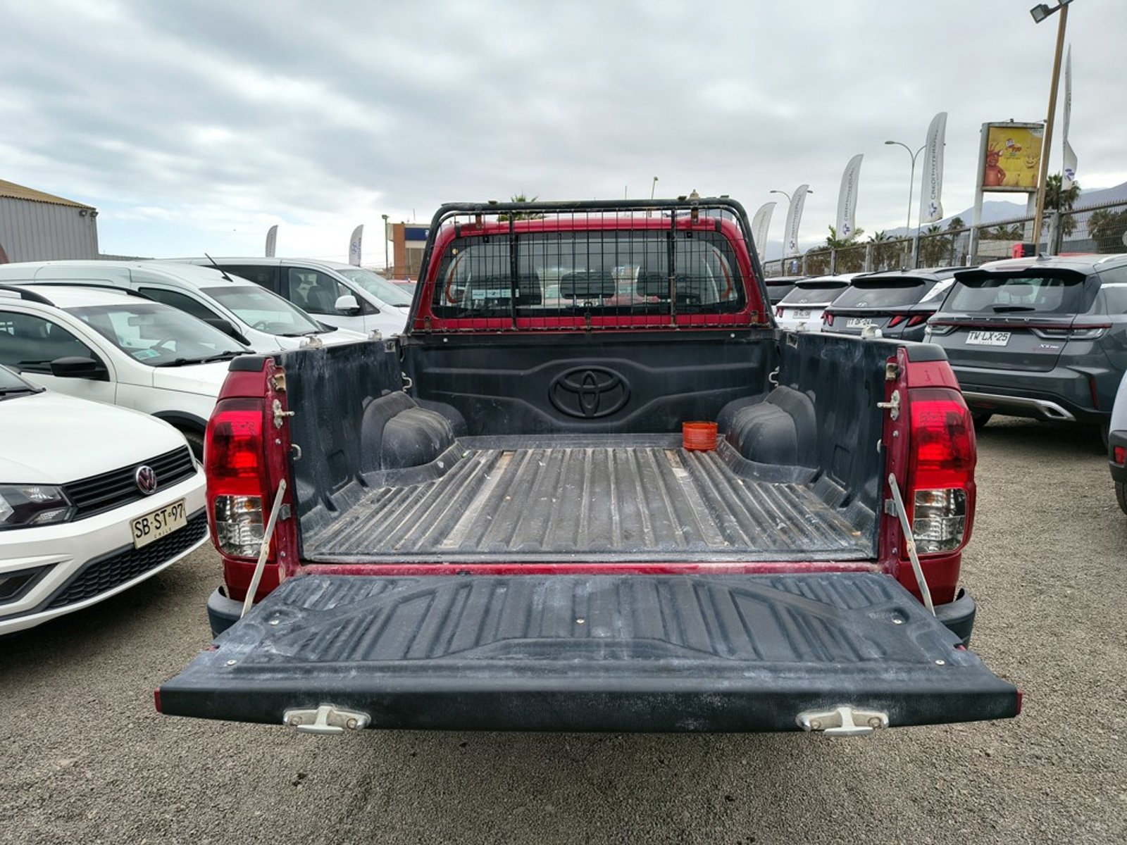 TOYOTA HILUX HILUX TSS 2.4 Diesel 4X2 T/M 2021 - Imagen 7 de 20