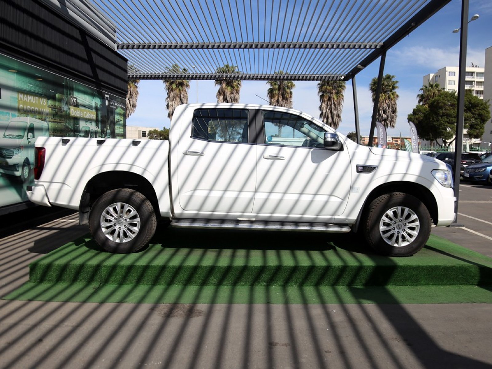 ZX Auto TERRALORD 2.5 4X2 MT 2022 - Foto 4 de 20