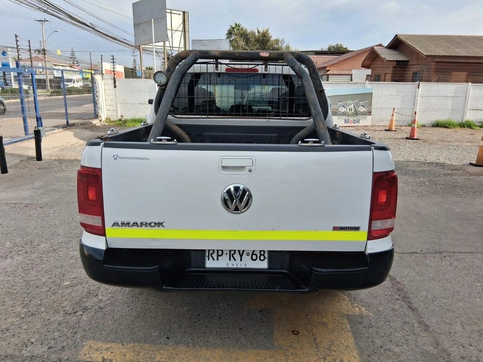 VOLKSWAGEN AMAROK 2.0 TRENDLINE MT 4X4 DIESEL 2022 - Imagen 6 de 20