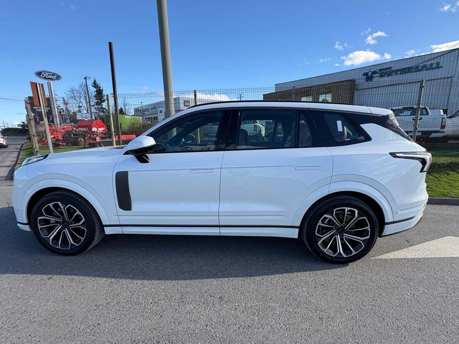 Lynk & Co 09 HALO 09 AWD 2025 - Foto 4 de 15