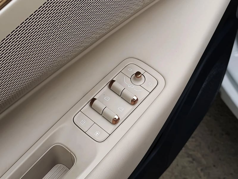 Lynk & Co 08 PHEV PRO 2027 - Imagen 12 de 20