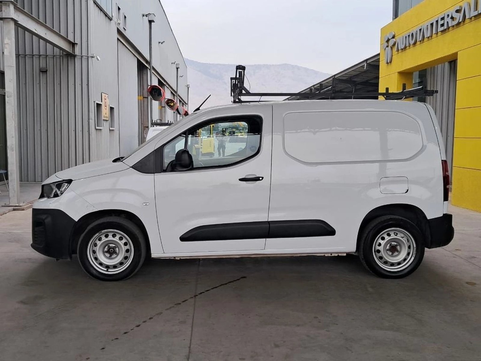 PEUGEOT PARTNER 1.5 L1 HDI 2024 - Imagen 8 de 15