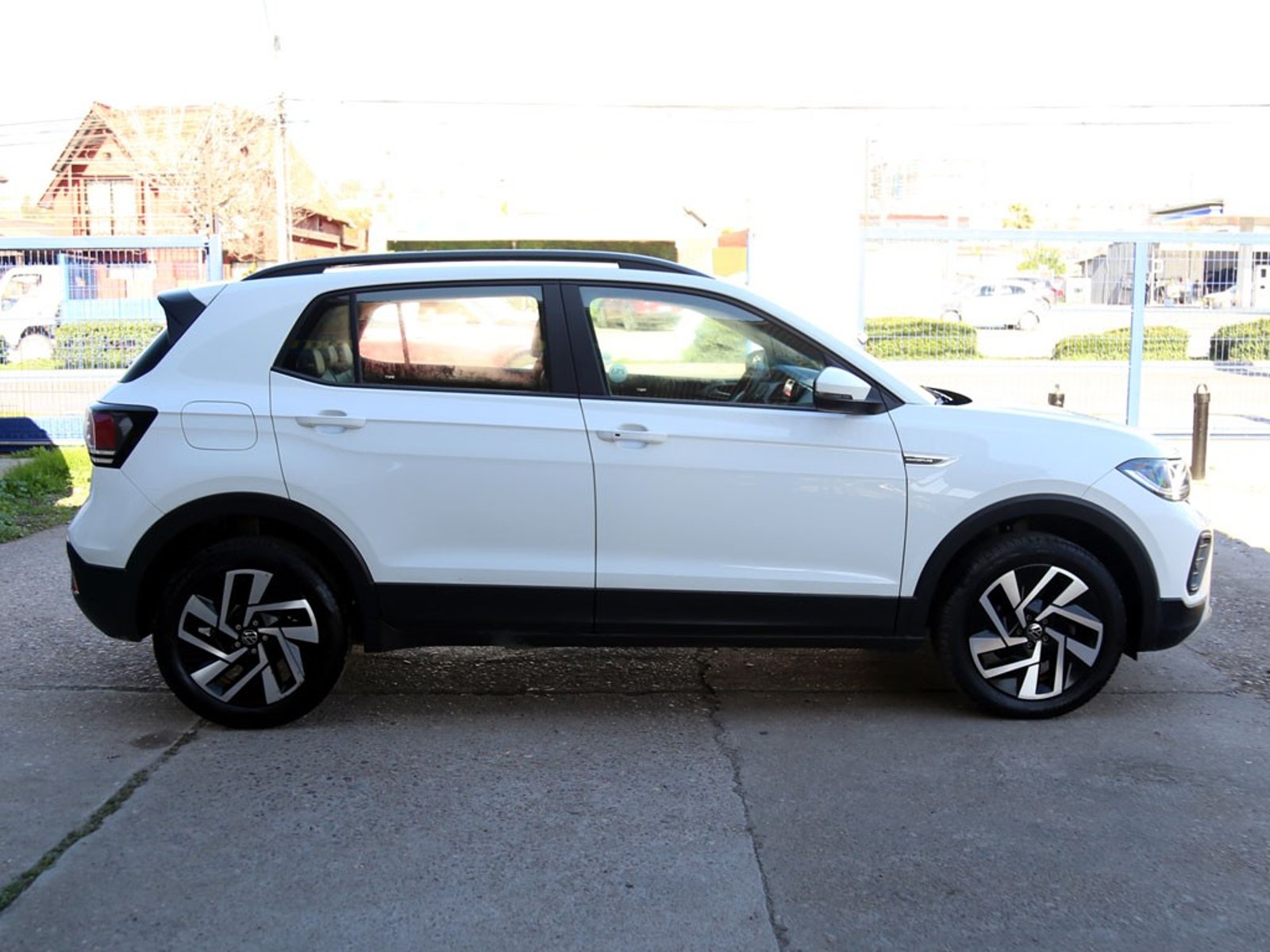 Volkswagen T-CROSS TSI 4X2 1.0 AUT 2025 - Imagen 4 de 20