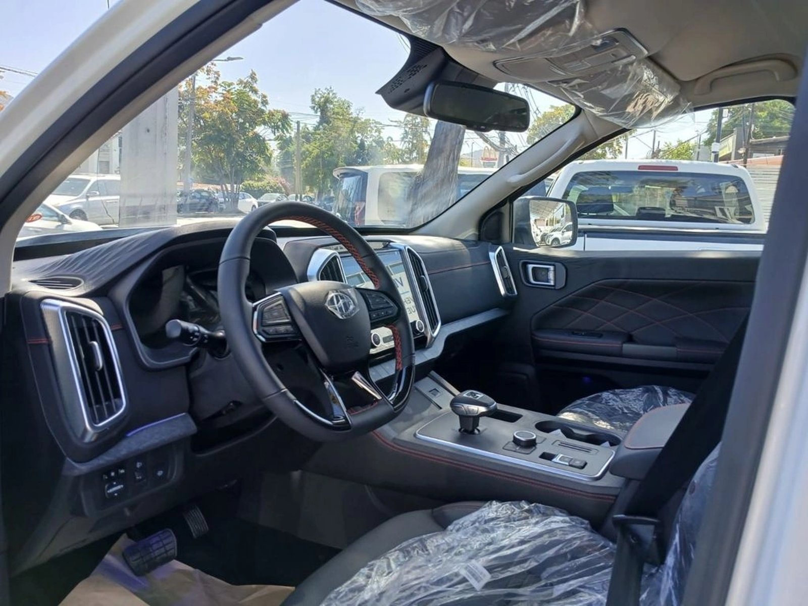 ZX AUTO GRAND LION CABINA DOBLE 4X4 AT 2.3 PRECIO + IVA 2026 - Imagen 10 de 20