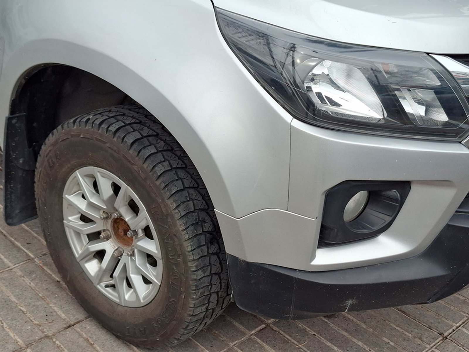 Chevrolet COLORADO 2.8 CTDI 4X4 LT AT 4P 2022 - Imagen 8 de 20