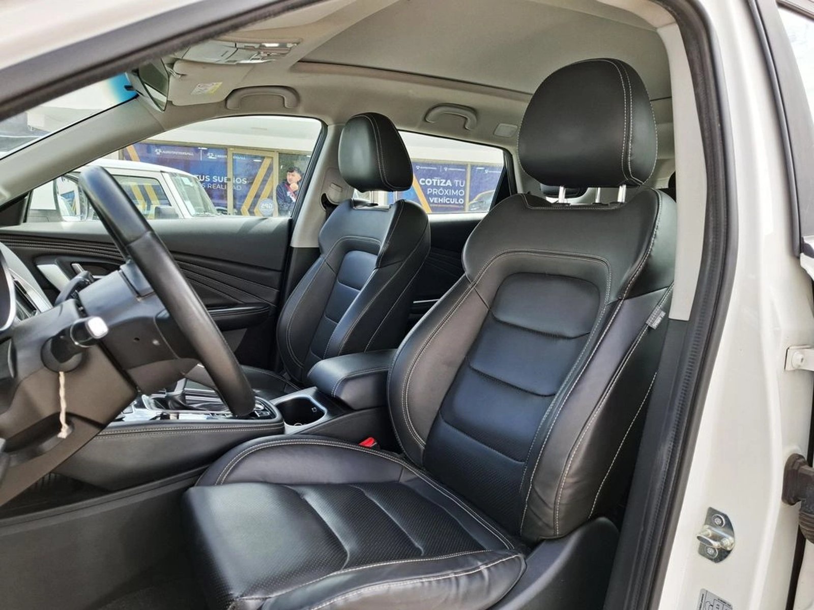 Jetour X70 1.5T GLX  AT 2022 - Imagen 16 de 20