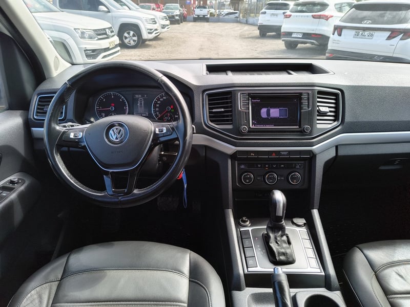 Volkswagen AMAROK 2.0 Diesel 4x4 T/A 2023 - Imagen 11 de 20
