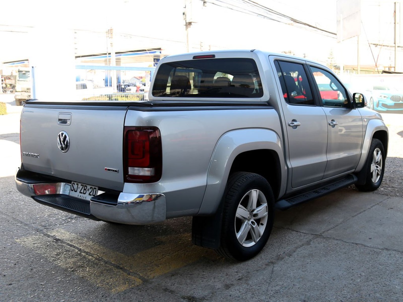 Volkswagen AMAROK 2.0 HIGHLINE DIESEL 4X4 DOB. CAB. AT 4P 2023 - Foto 5 de 20
