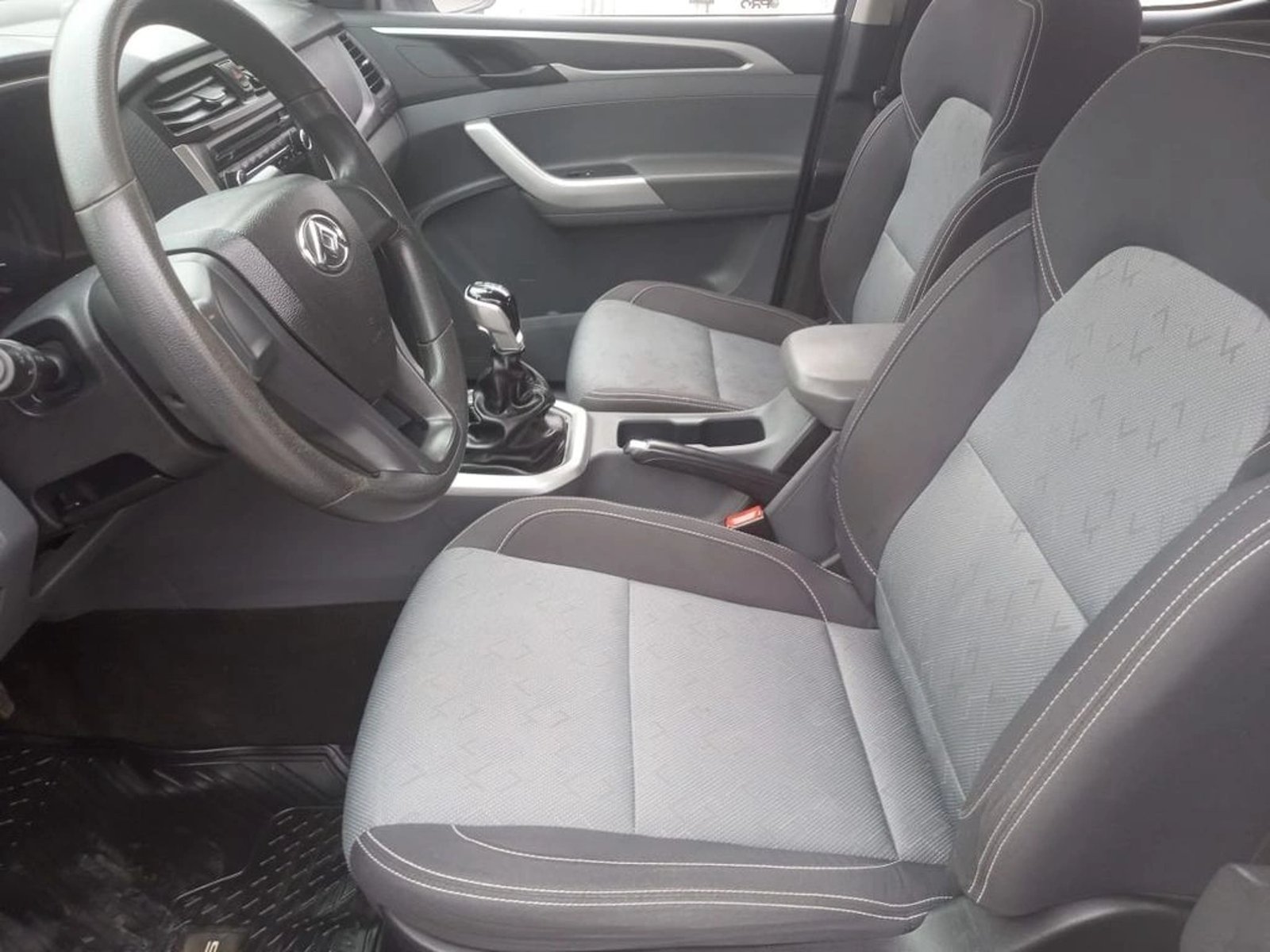 MAXUS T60 2.8 DC DX 6MT 2023 - Imagen 7 de 14