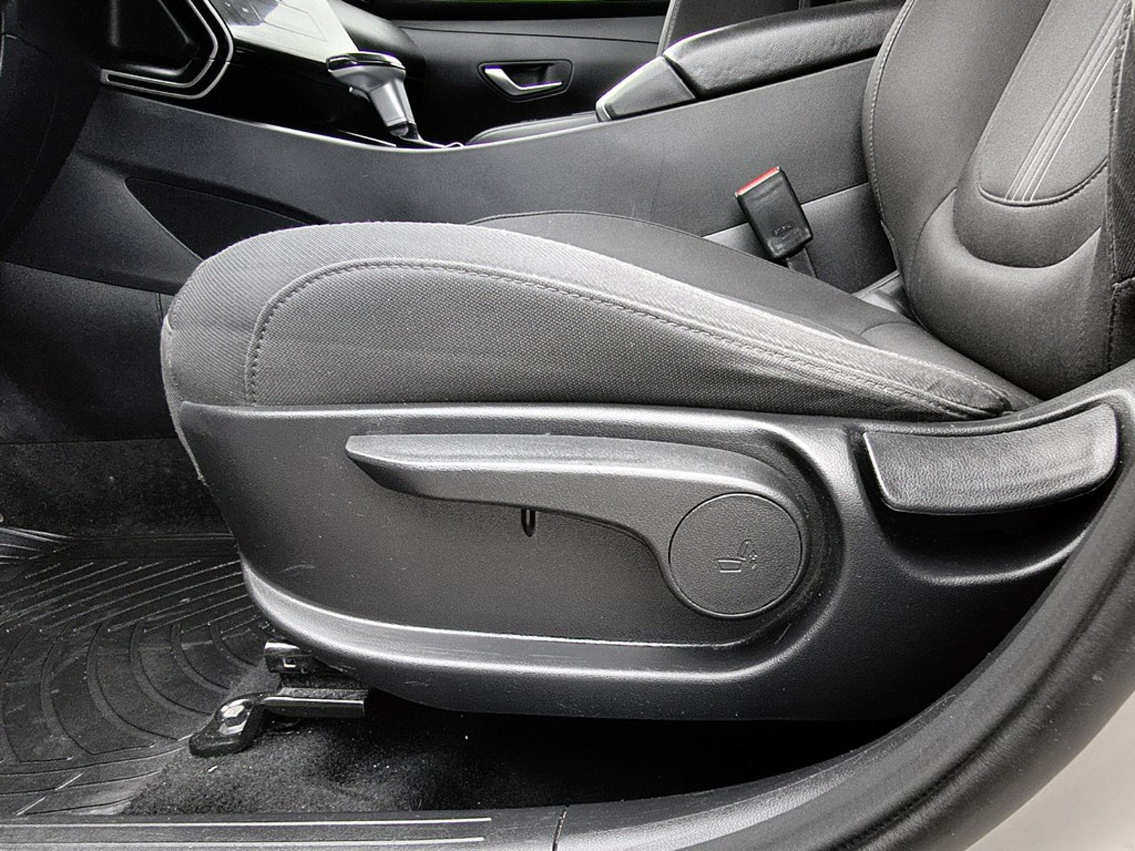 Hyundai TUCSON 2.0 Gasolina 4x4 T/A 2024 - Imagen 8 de 20