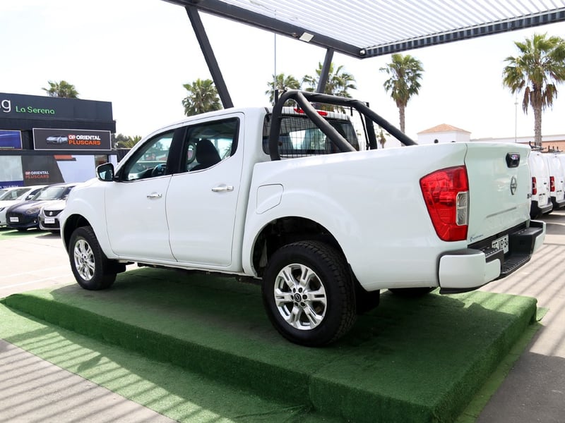 Nissan NAVARA 2.3 XE MT 4X4 2024 - Imagen 8 de 20