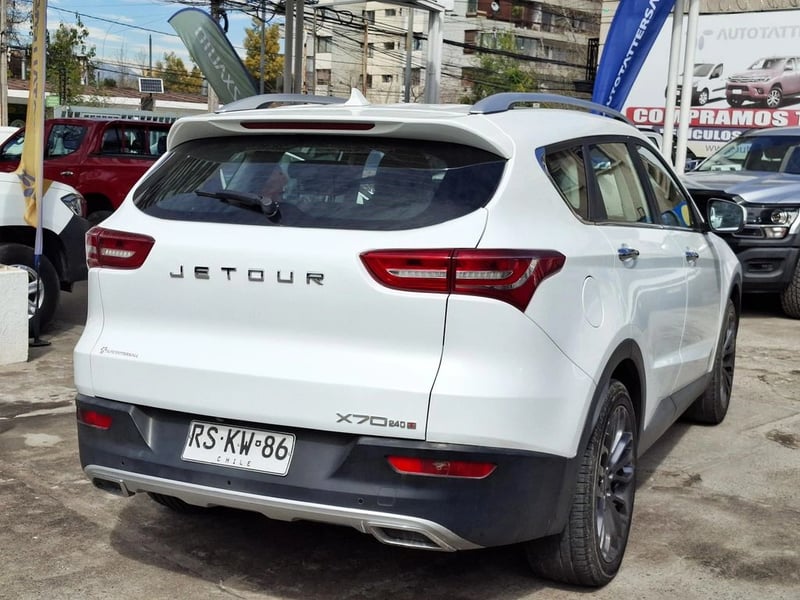 Jetour X70 1.5T GLX  AT 2022 - Imagen 7 de 20