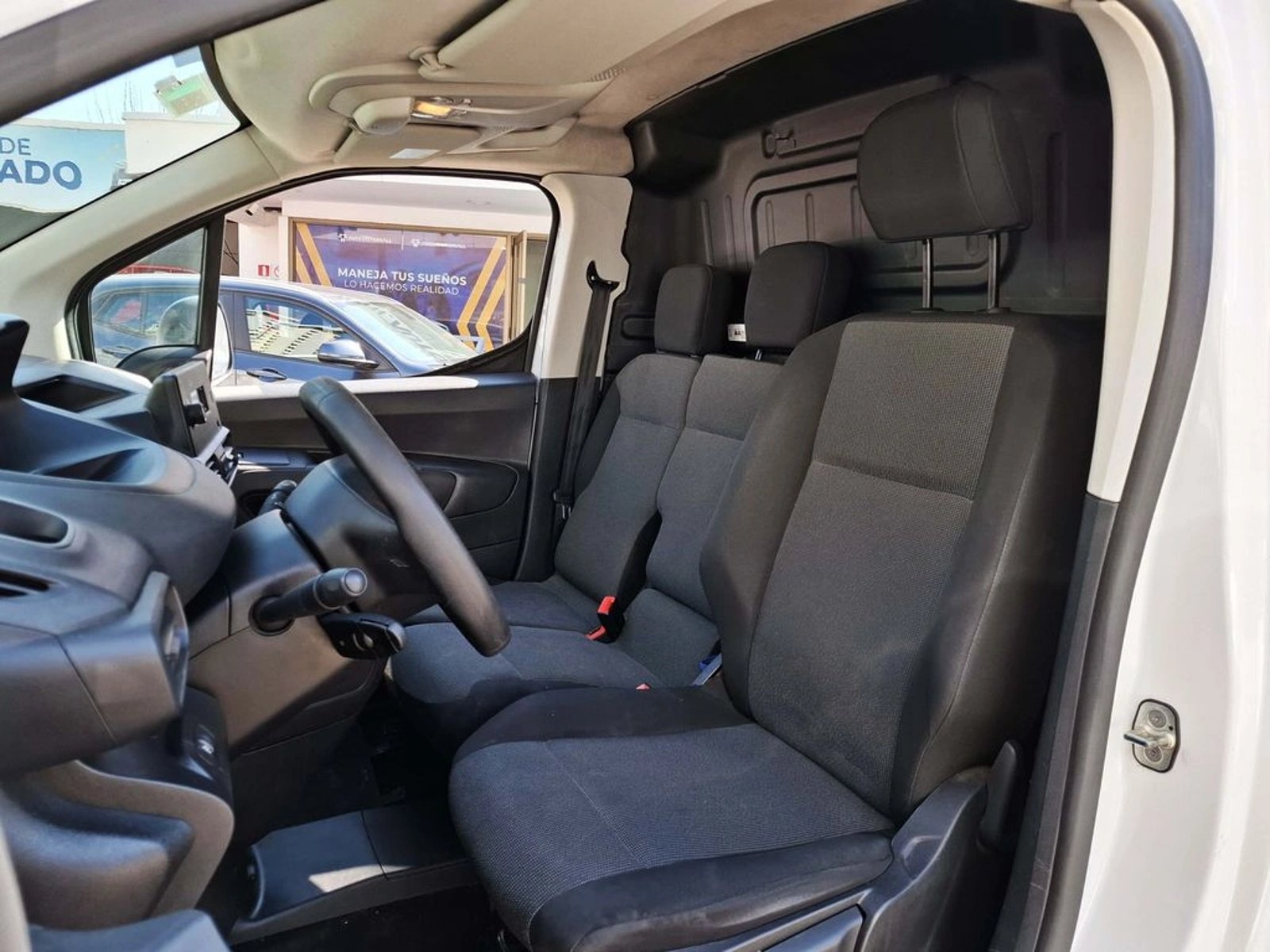 Peugeot PARTNER 1.5 L1 HDI 2023 - Imagen 15 de 20