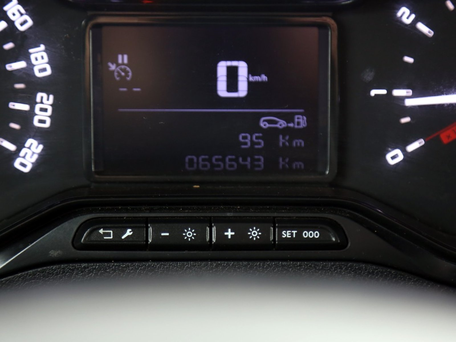 Citroën BERLINGO BLUEHDI 1.5 2024 - Imagen 20 de 20