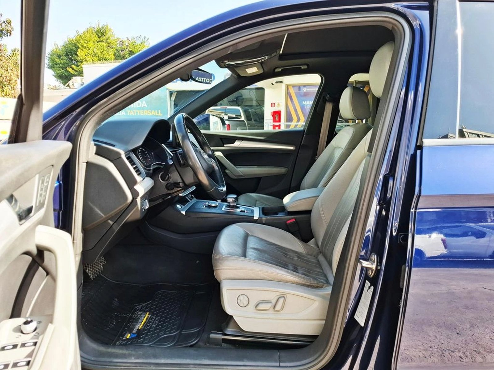 AUDI Q5 2.0 45 TFSI AUTO QUATTRO 2019 - Imagen 13 de 20