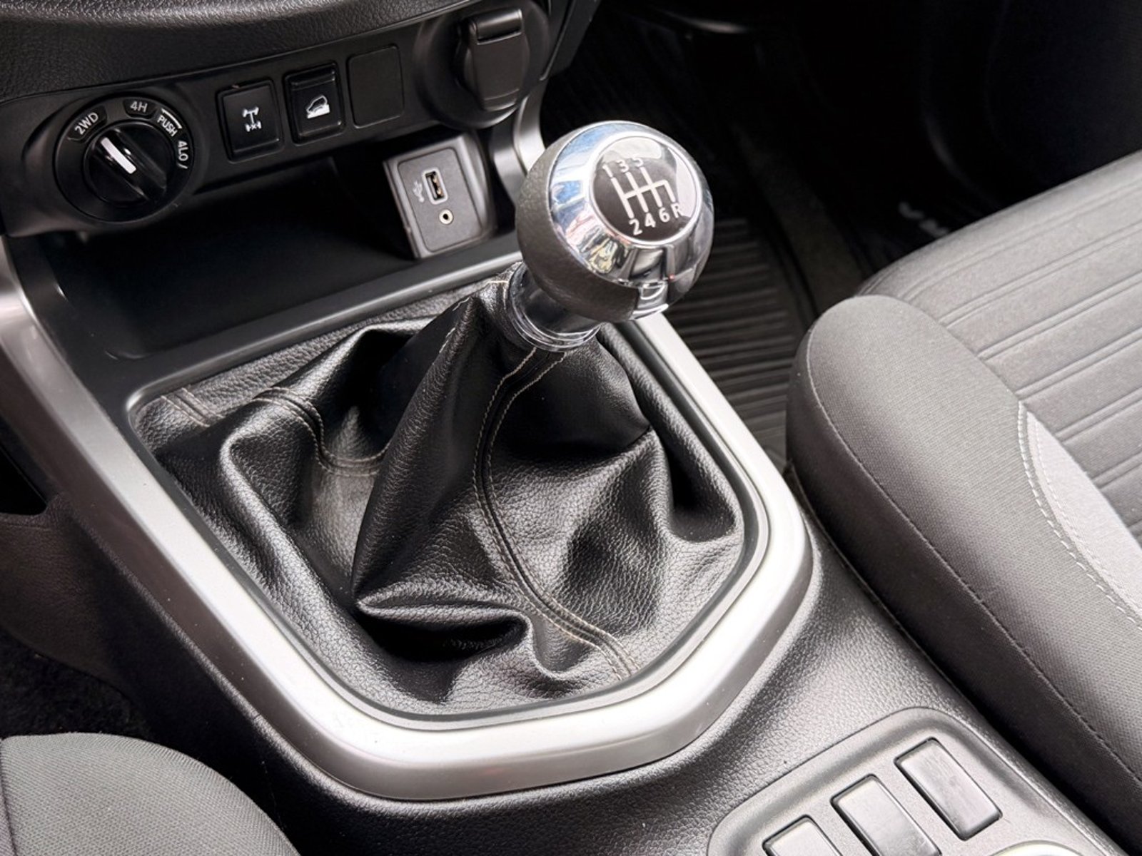 Nissan NAVARA 2.3 XE 2022 - Imagen 18 de 20
