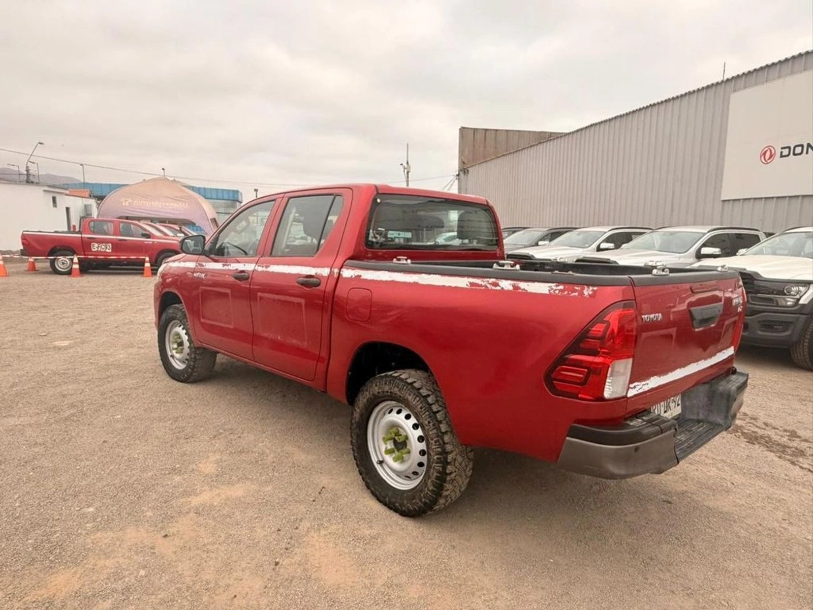 TOYOTA HILUX TSS 2.4 Diesel 4X4 T/M 2021 - Imagen 7 de 14