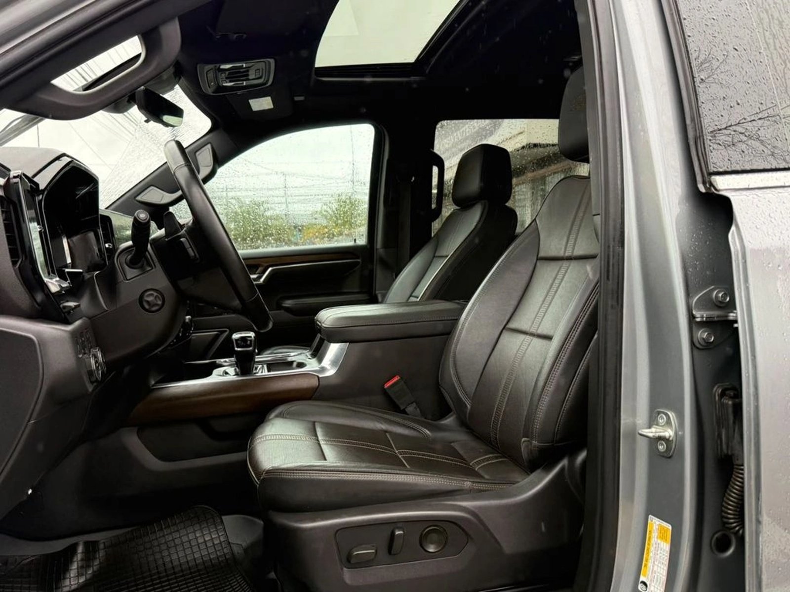 Chevrolet SILVERADO High Country 4X4 3.0 DIESEL AUT 2024 - Imagen 10 de 20