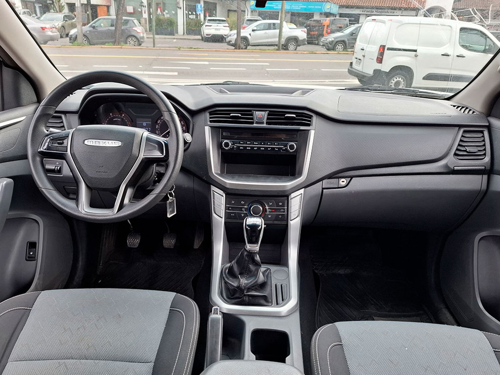 Maxus T60 T60 2.0 DX 4X2 MT 2024 - Imagen 9 de 20