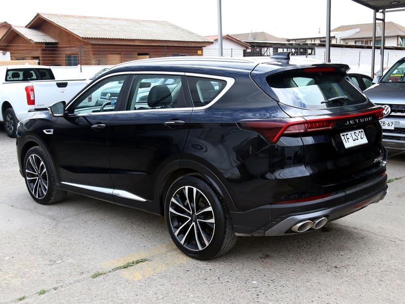 Jetour X70 PLUS 1.6 AUT 2024 - Imagen 8 de 20