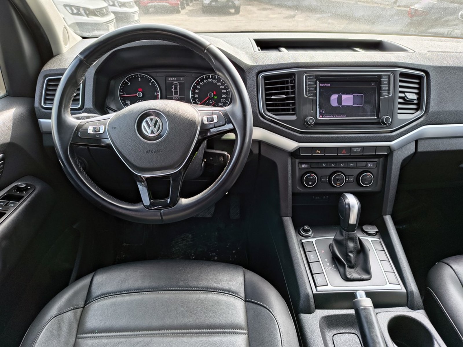 VOLKSWAGEN AMAROK 2.0 Highline AT 4X4 2023 - Imagen 19 de 20